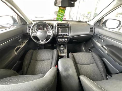 2020 Mitsubishi Outlander Sport SE