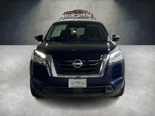 2022 Nissan Pathfinder SV 2WD