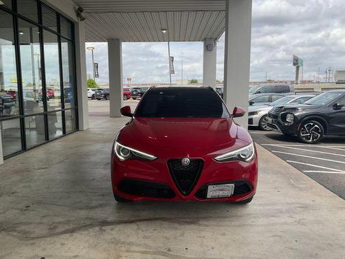 2022 Alfa Romeo Stelvio Sprint