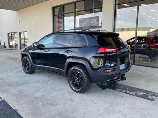 2018 Jeep Cherokee Trailhawk