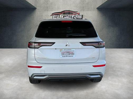 2025 Mitsubishi Outlander SEL 2.5 2WD