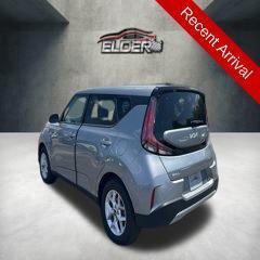 Gray 2025 Kia Soul LX