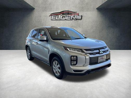 Alloy Silver Metallic 2026 Mitsubishi Outlander Sport 2.0 ES