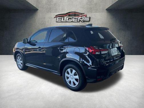 Labrador Black Pearl 2026 Mitsubishi Outlander Sport 2.0 LE