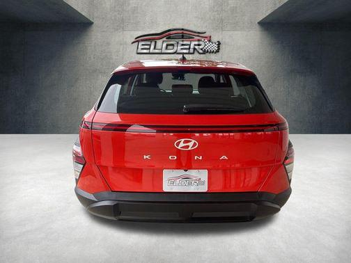 Soultronic Orange Pearl 2025 Hyundai KONA SE