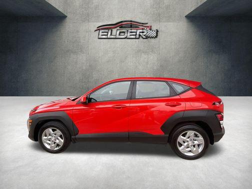 Soultronic Orange Pearl 2025 Hyundai KONA SE