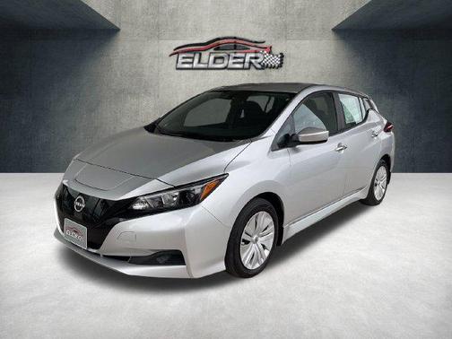 Brilliant Silver Metallic 2025 Nissan Leaf S