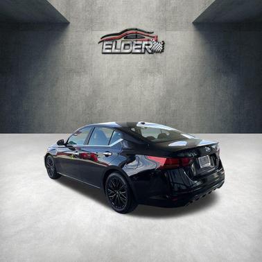 Super Black 2025 Nissan Altima 2.5 SV