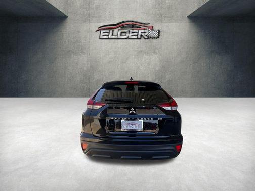 Labrador Black Pearl 2026 Mitsubishi Eclipse Cross ES