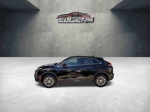 Labrador Black Pearl 2026 Mitsubishi Eclipse Cross ES