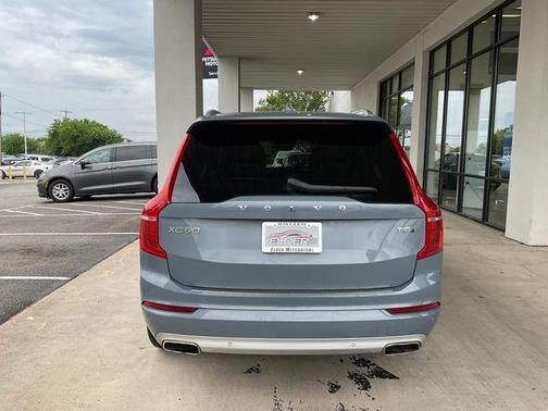Denim Blue Metallic 2020 Volvo XC90 T5 Momentum