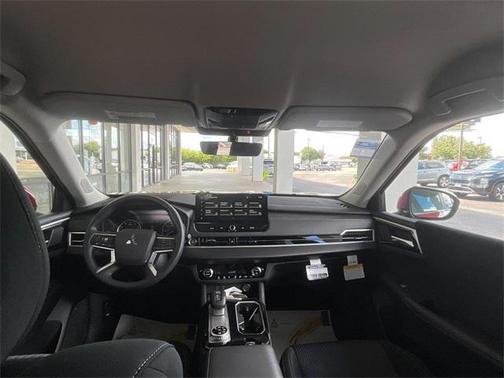 2025 Mitsubishi Outlander ES 2.5 S-AWC