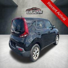 Cherry Black 2022 Kia Soul LX