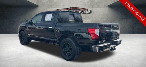 2018 Nissan Titan SV