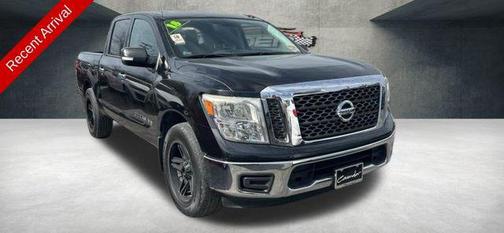 2018 Nissan Titan SV