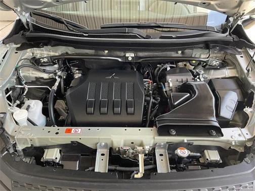 2024 Mitsubishi Eclipse Cross SE