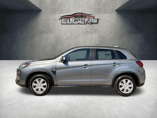 Mercury Gray Metallic 2027 Mitsubishi Outlander Sport 2.0 S