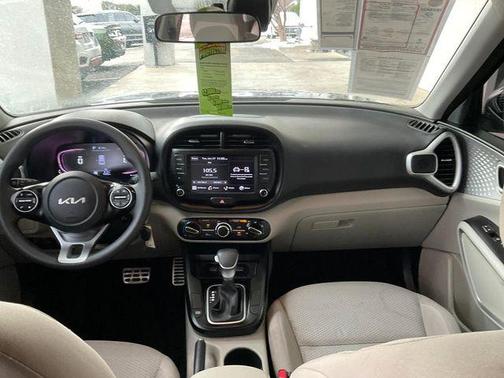 2023 Kia Soul LX