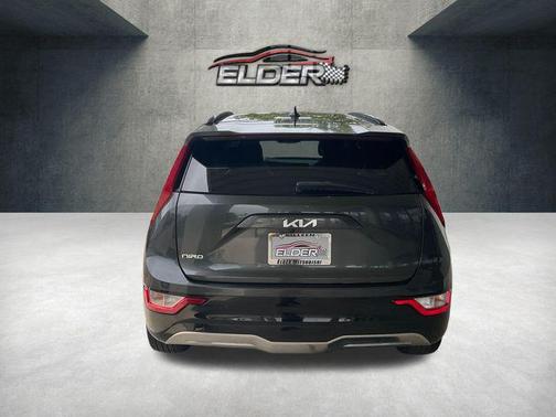 Graphite Gray 2024 Kia Niro EV Wind