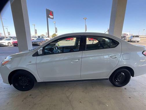 2023 Mitsubishi Mirage G4 ES