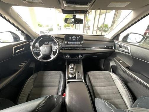 2022 Mitsubishi Outlander SE 2.5 2WD