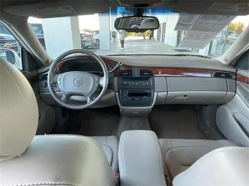 2003 Cadillac DeVille Base