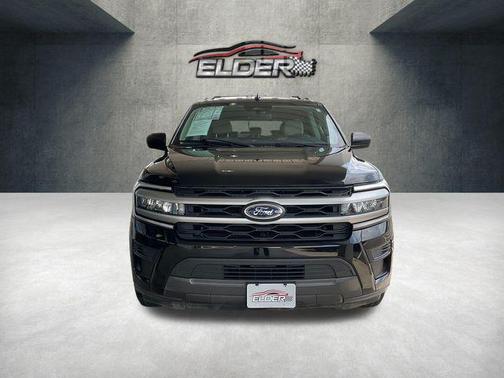 AGATE BLACK METALLIC 2022 Ford Expedition XLT