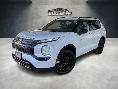 2025 Mitsubishi Outlander PHEV SEL