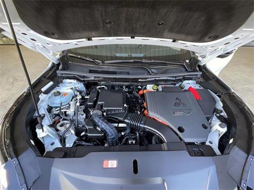 2025 Mitsubishi Outlander PHEV SEL