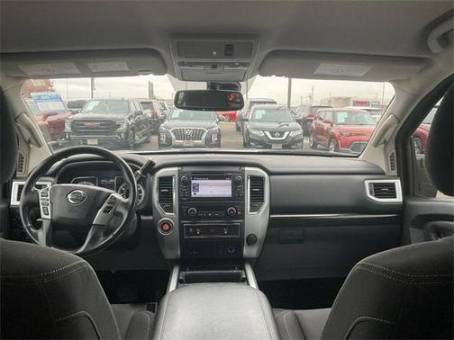 2017 Nissan Titan XD SV