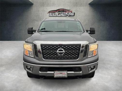 2017 Nissan Titan XD SV