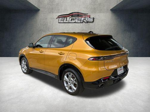 Acapulco Gold 2025 Dodge Hornet R/T Plus EAWD