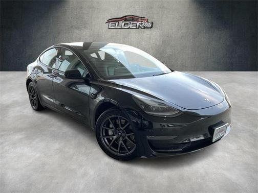 2022 Tesla Model 3 Standard Range
