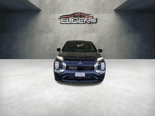 2026 Mitsubishi Outlander LE 1.5T S-AWC