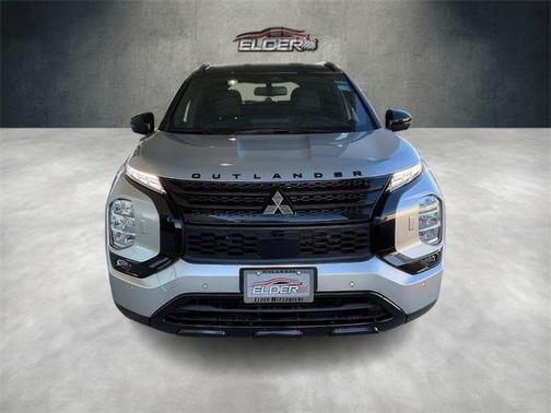 2025 Mitsubishi Outlander PHEV SEL