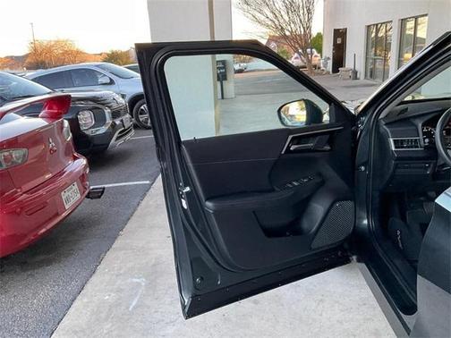 2025 Mitsubishi Outlander SE 2.5 2WD