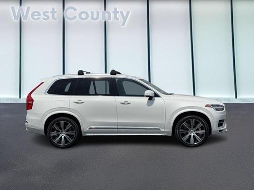 Crystal White 2023 Volvo XC90 Recharge Plug-In Hybrid T8 Plus 6-Seater