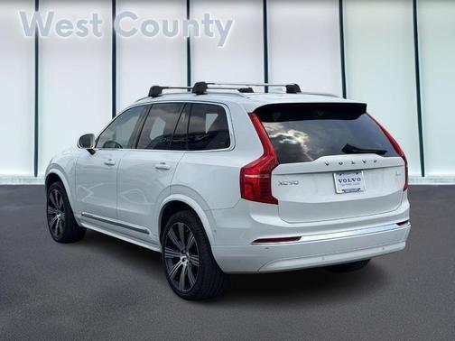 Crystal White 2023 Volvo XC90 Recharge Plug-In Hybrid T8 Plus 6-Seater