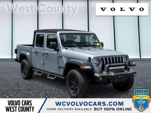 2020 Jeep Gladiator Sport