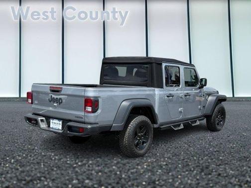 2020 Jeep Gladiator Sport