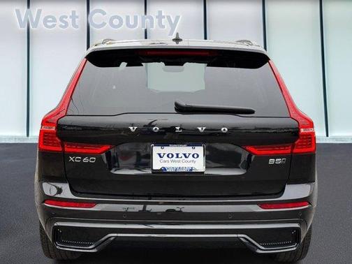 2025 Volvo XC60 B5 Plus