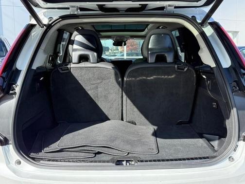 2025 Volvo XC90 B5 2025.5 PLUS