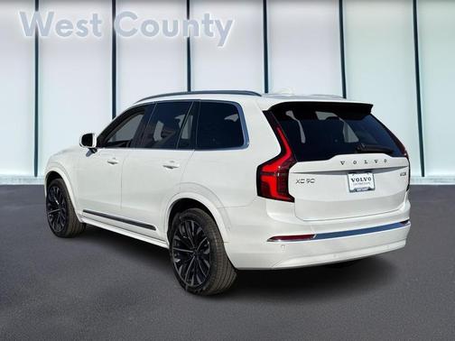 2025 Volvo XC90 B5 2025.5 PLUS