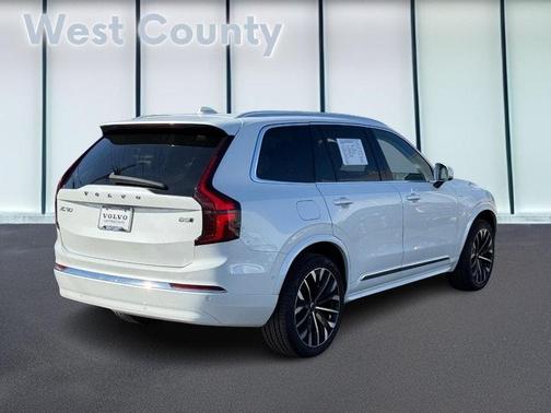 2025 Volvo XC90 B5 2025.5 PLUS
