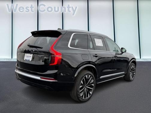 Onyx Black 2025 Volvo XC90 B6 Ultra