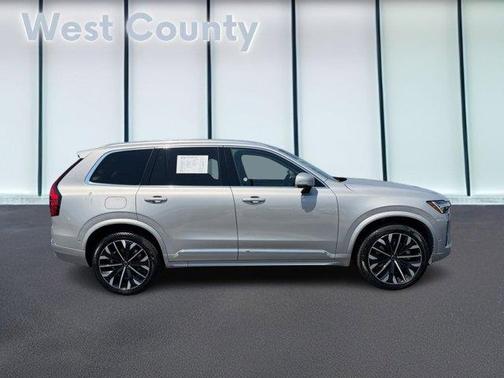 2025 Volvo XC90 B6 Plus 7-Seater