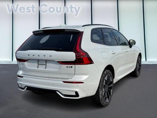 2026 Volvo XC60 B5 Plus