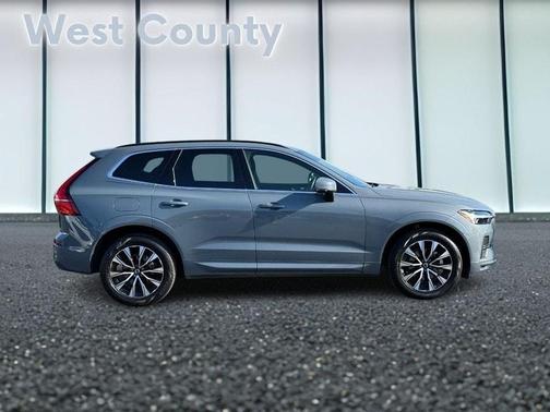 2023 Volvo XC60 B5 Core