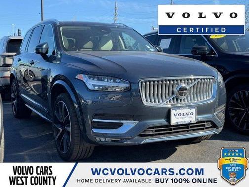 2024 Volvo XC90 B6 Plus Bright Theme 7-Seater
