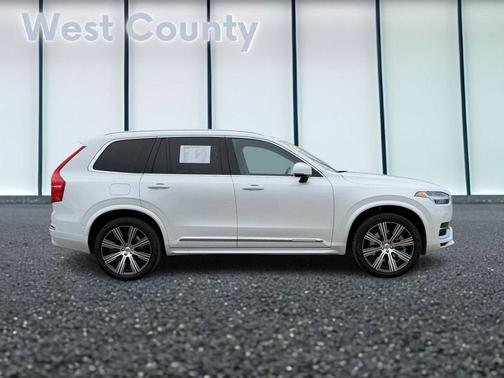 2023 Volvo XC90 Recharge Plug-In Hybrid T8 Plus 6-Seater